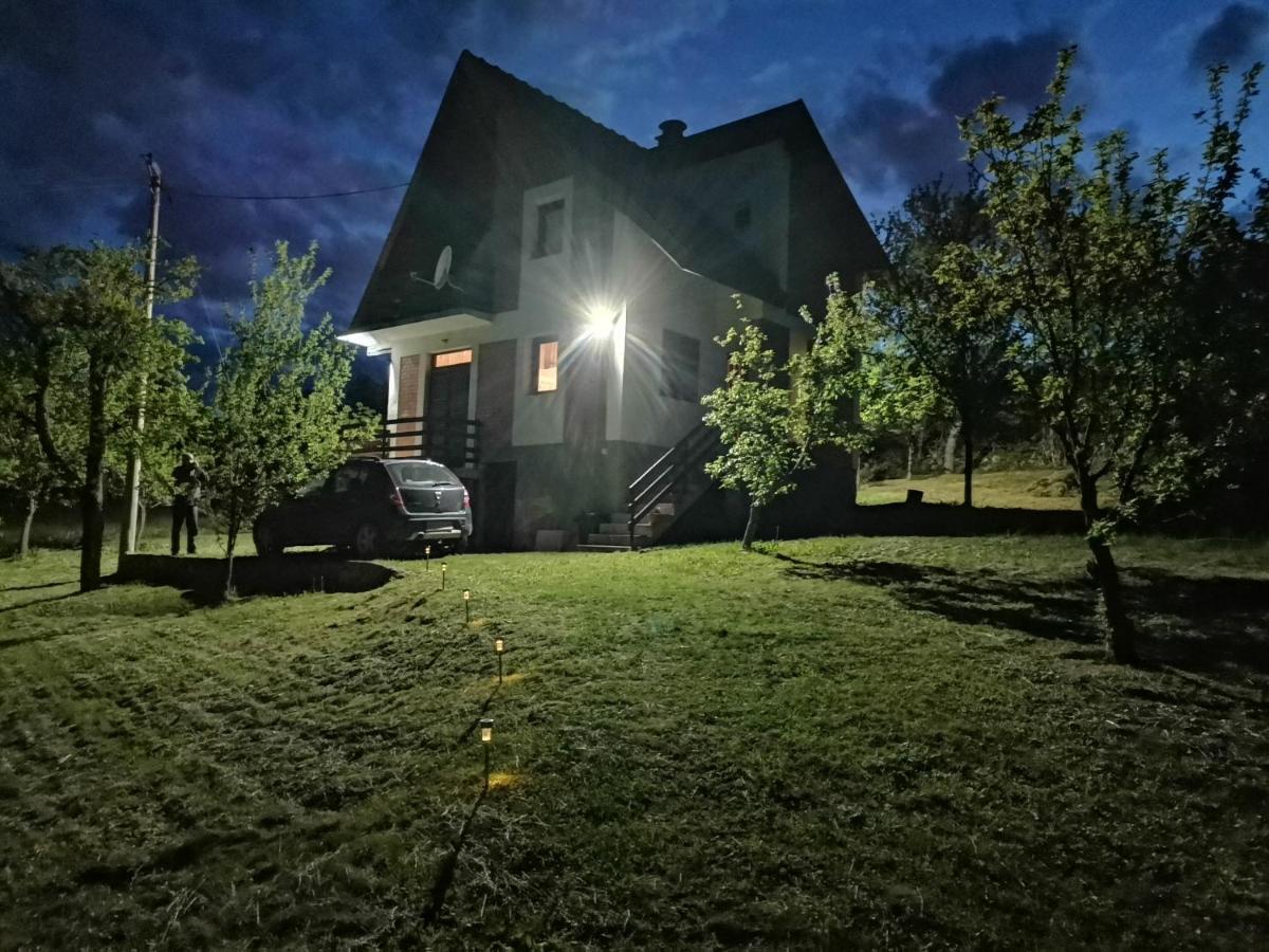 Srdica Kuca Villa Trnava  Kültér fotó